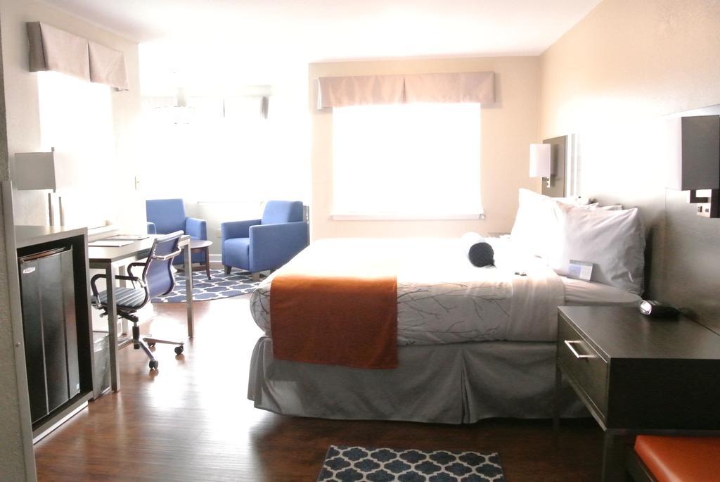 Guesthouse Inn & Suites Λέξινγκτον Εξωτερικό φωτογραφία