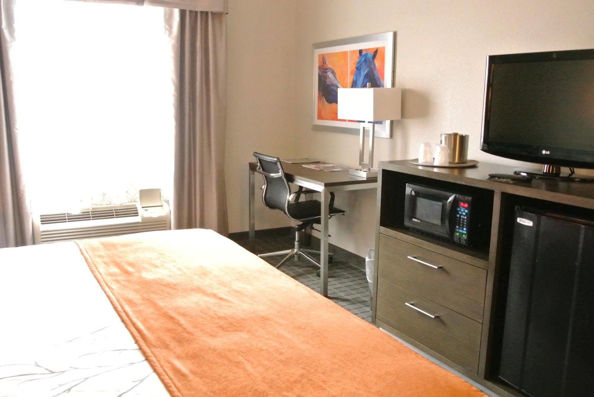 Guesthouse Inn & Suites Λέξινγκτον Εξωτερικό φωτογραφία